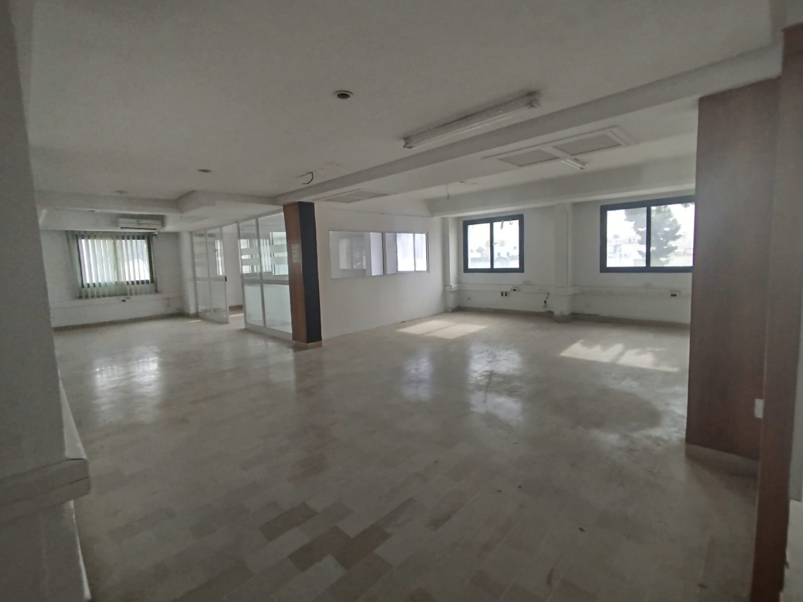 Cite El Khadra Cite El Khadra Bureaux & Commerces Bureau Open space  cit jardin 3 etage