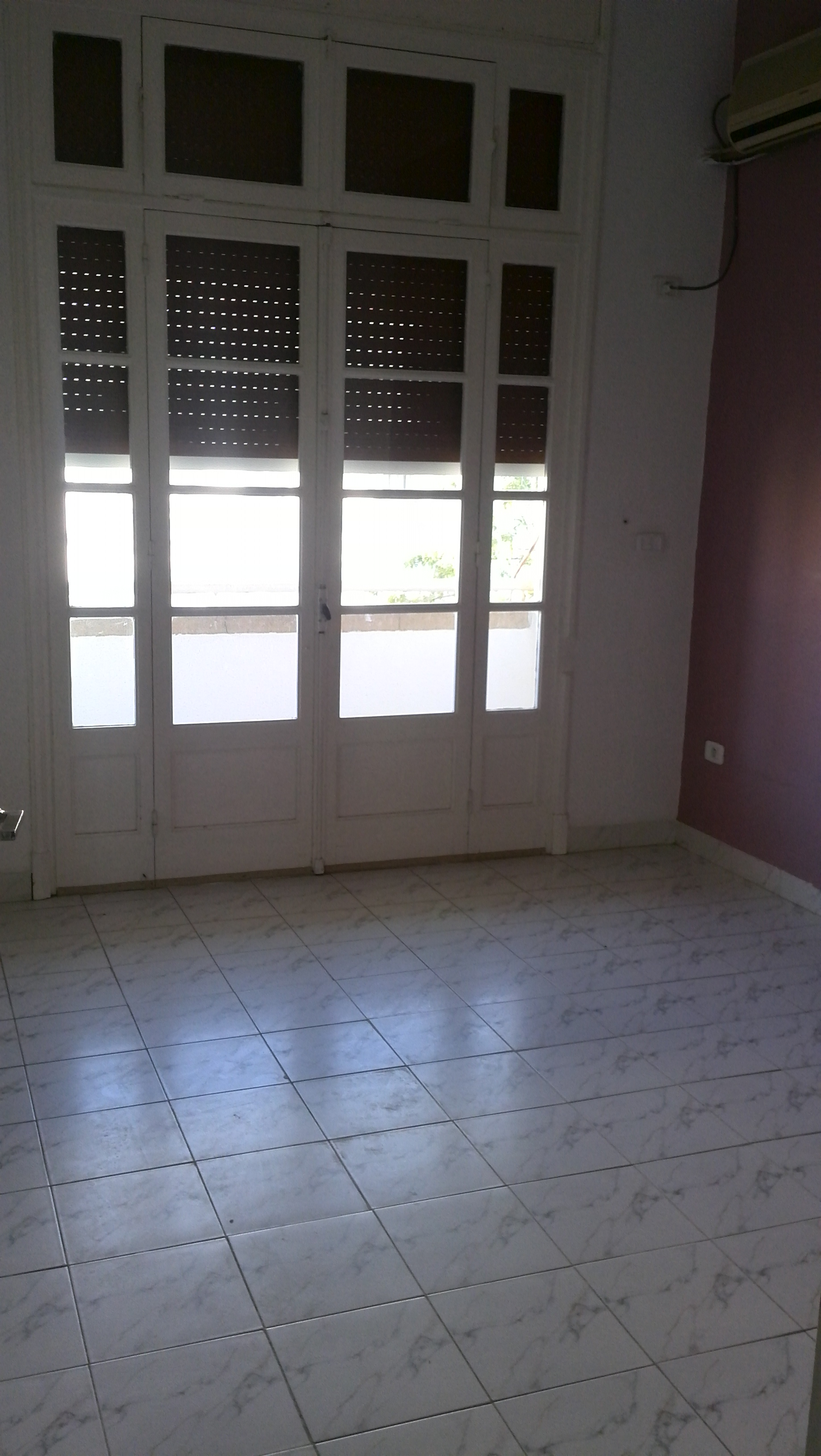 El Menzah El Menzah 1 Location Appart. 3 pices Super appt renove s2 cite mahrajene manzah 1
