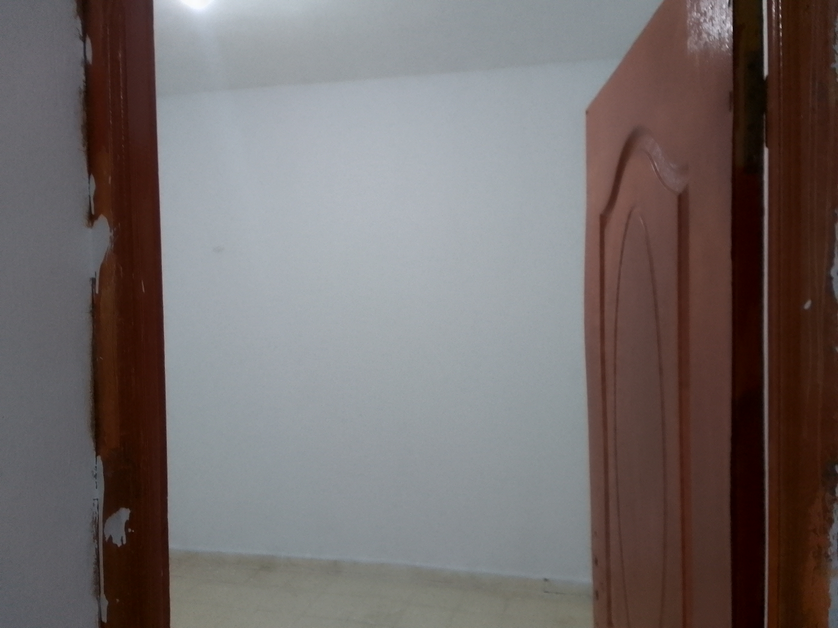 La Marsa Cite Bhar Lazreg Location Appart. 2 pices Appt salon cuisine wc et 2 chambres tage 1
