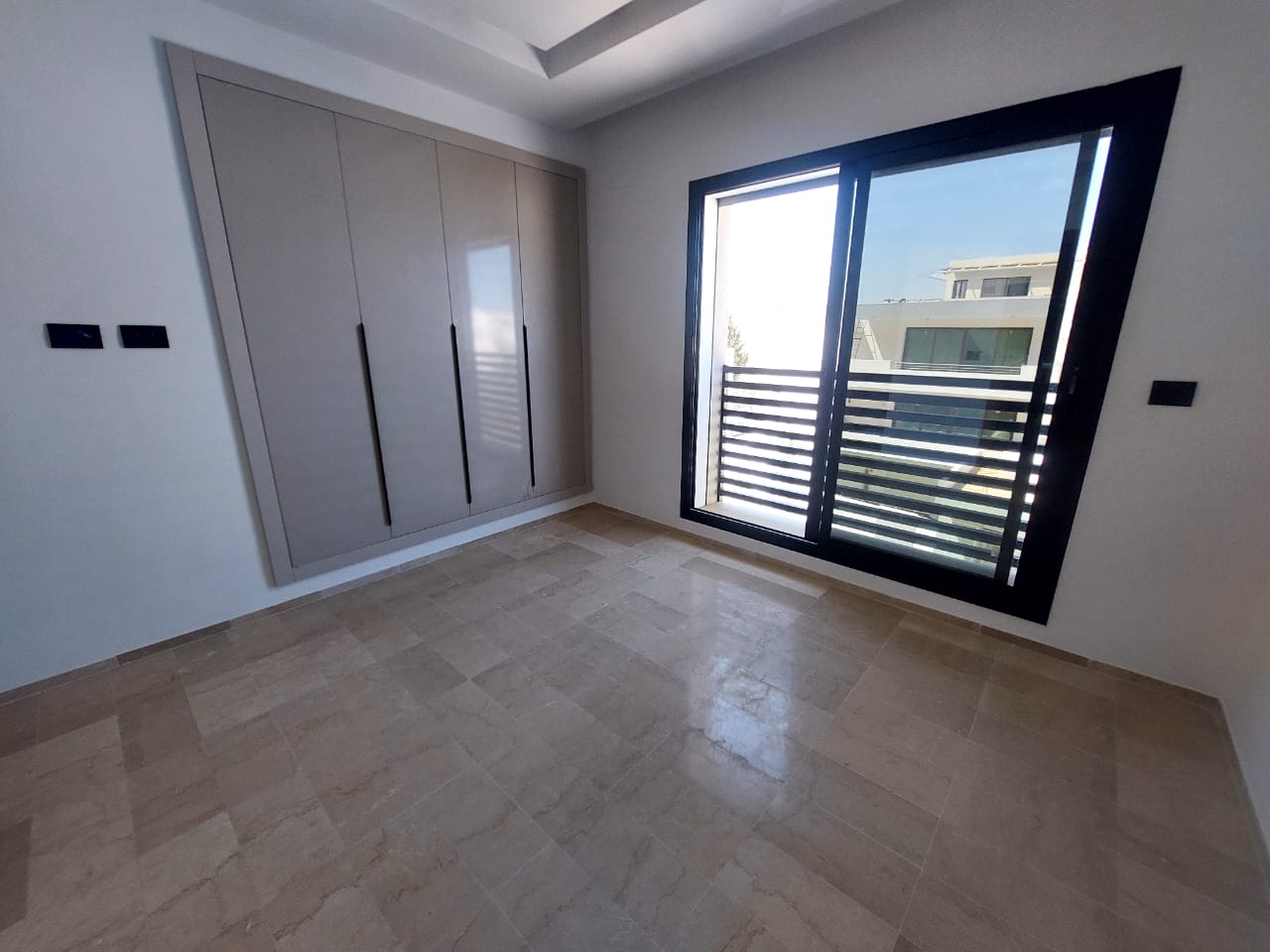 Ain Zaghouan Jardins de Carthage Location Appart. 1 pice Particulier loue un appartement neuf
