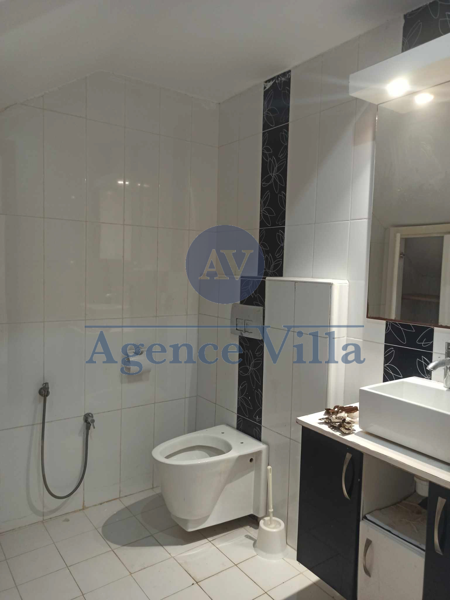 La Soukra La Soukra Location Duplex Un duplex s4  la soukra avec jardin