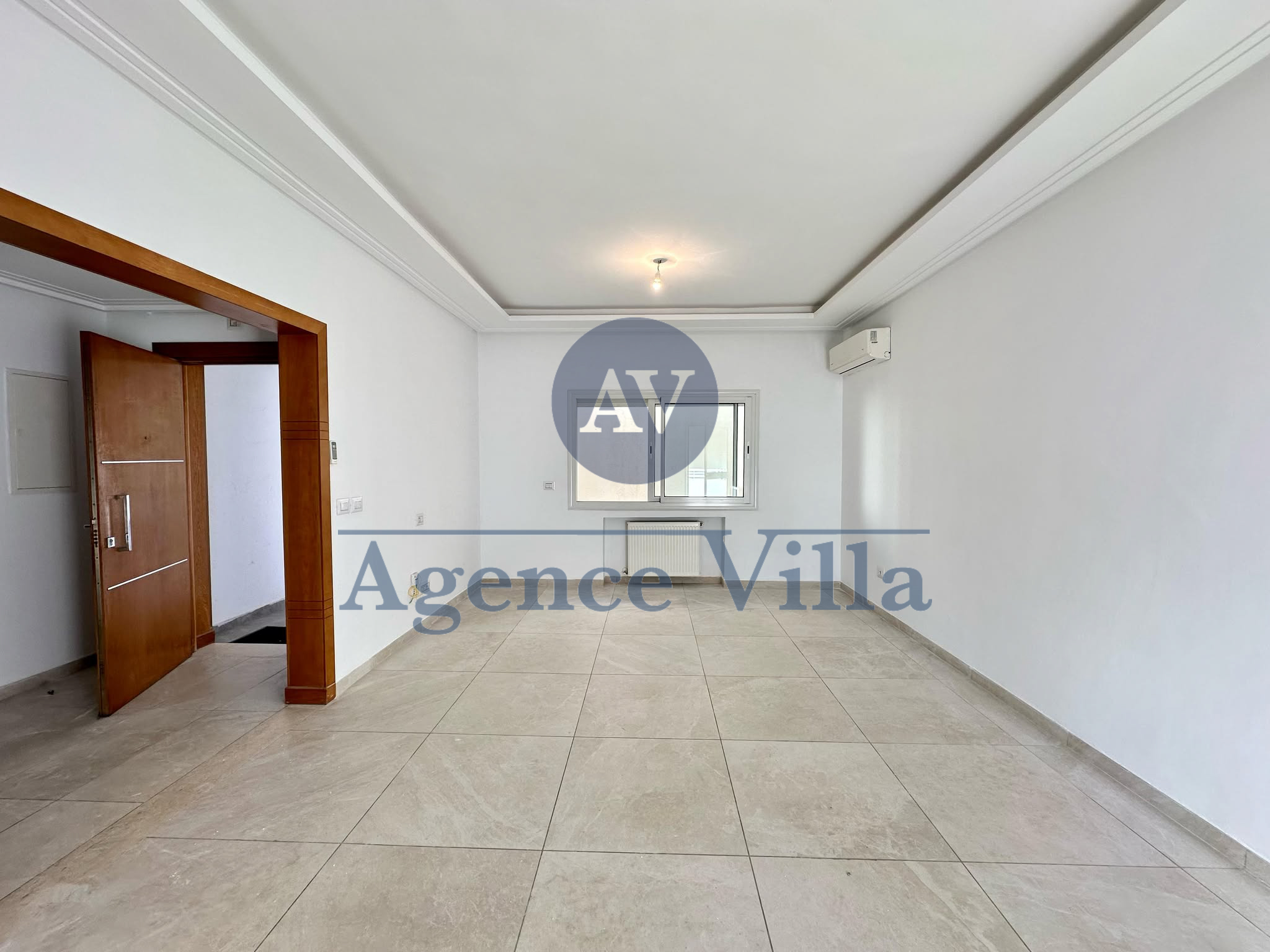 La Marsa Marsa Ennassim Location Appart. 4 pices Un appartement s3  la marsa avec place parking