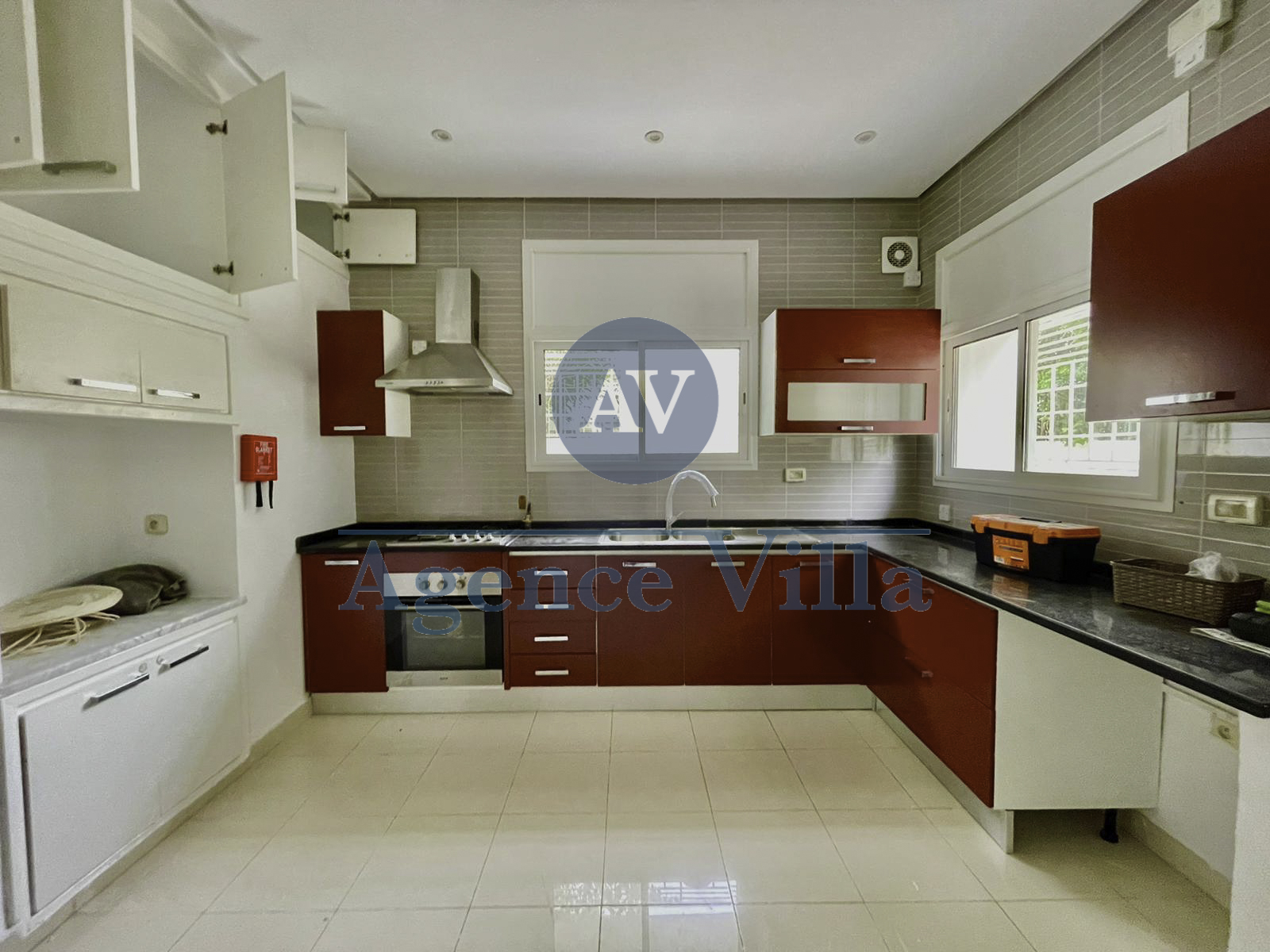 Carthage Cartage Byrsa Location Maisons Une villa s4 avec jardin  carthage byrsa