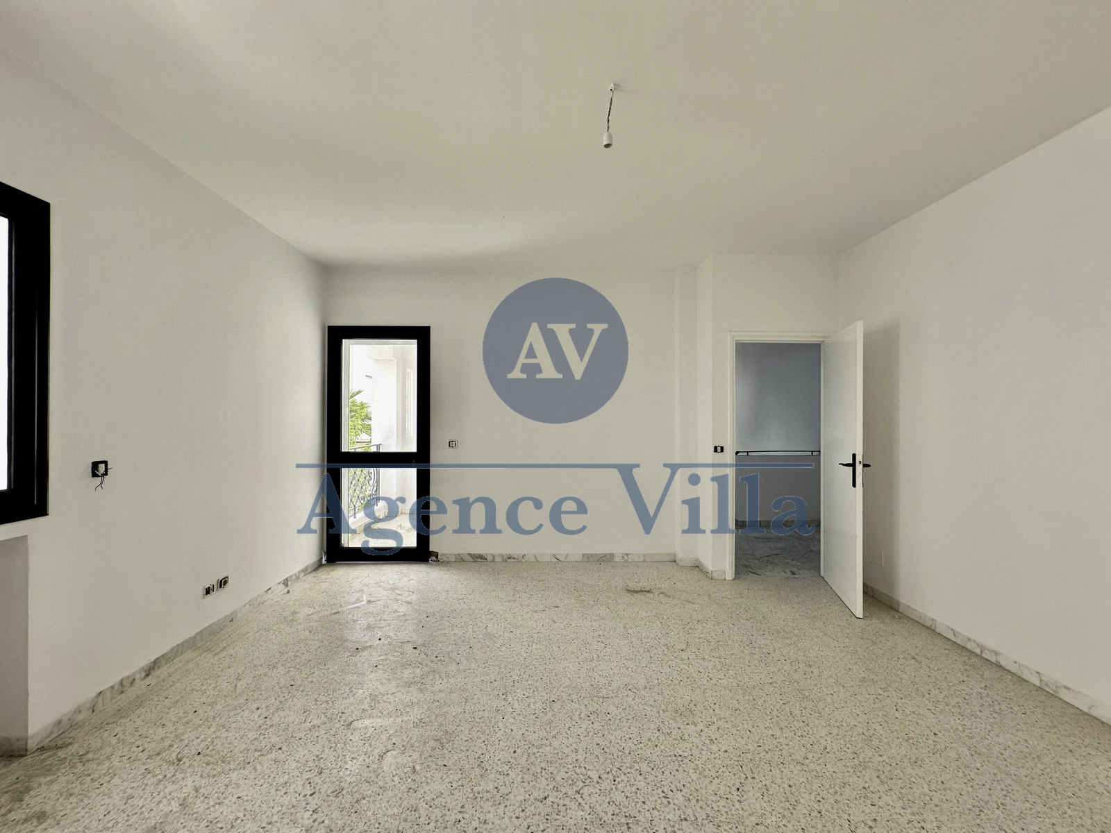 La Marsa Cite El Moustakbel (La Marsa) Location Duplex Un duplex s4  la marsa