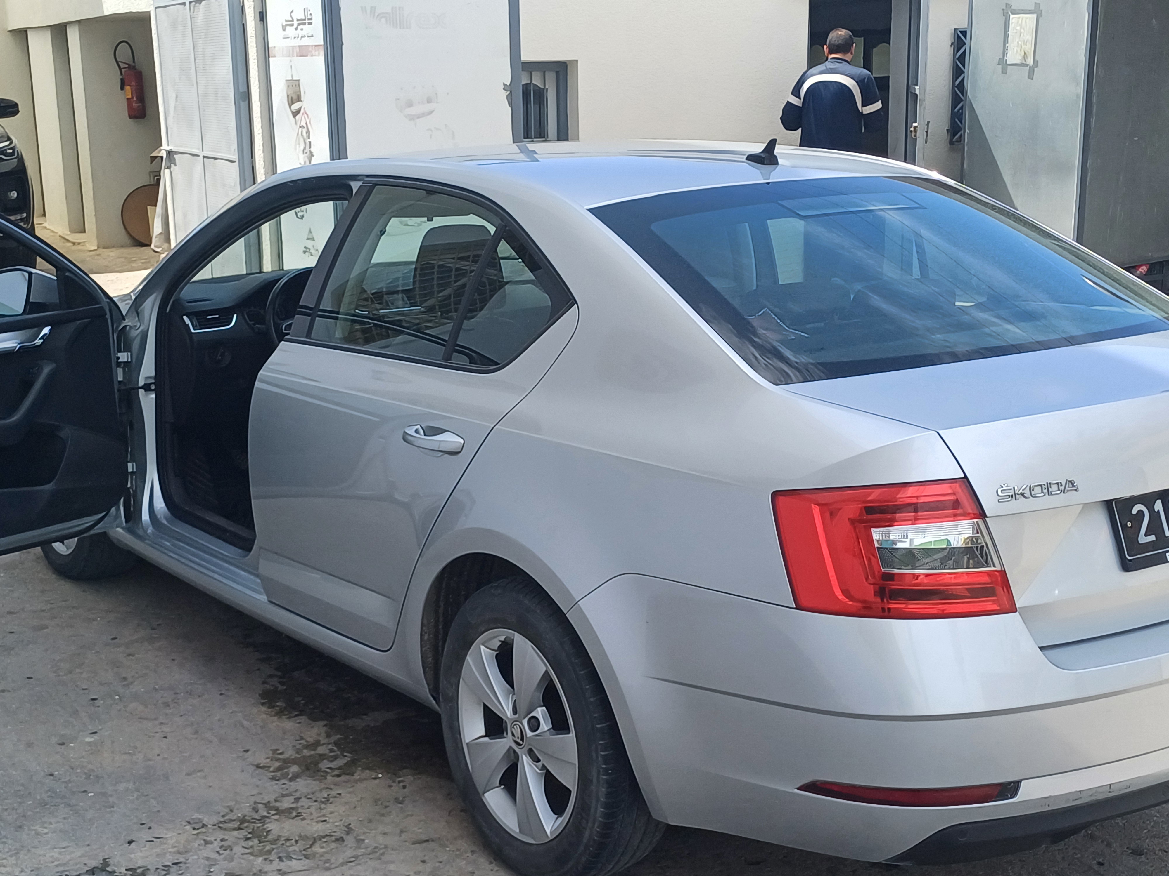 Ben Arous Ben Arous Skoda Octavia Skoda octavia 2l tdi tres bon etat