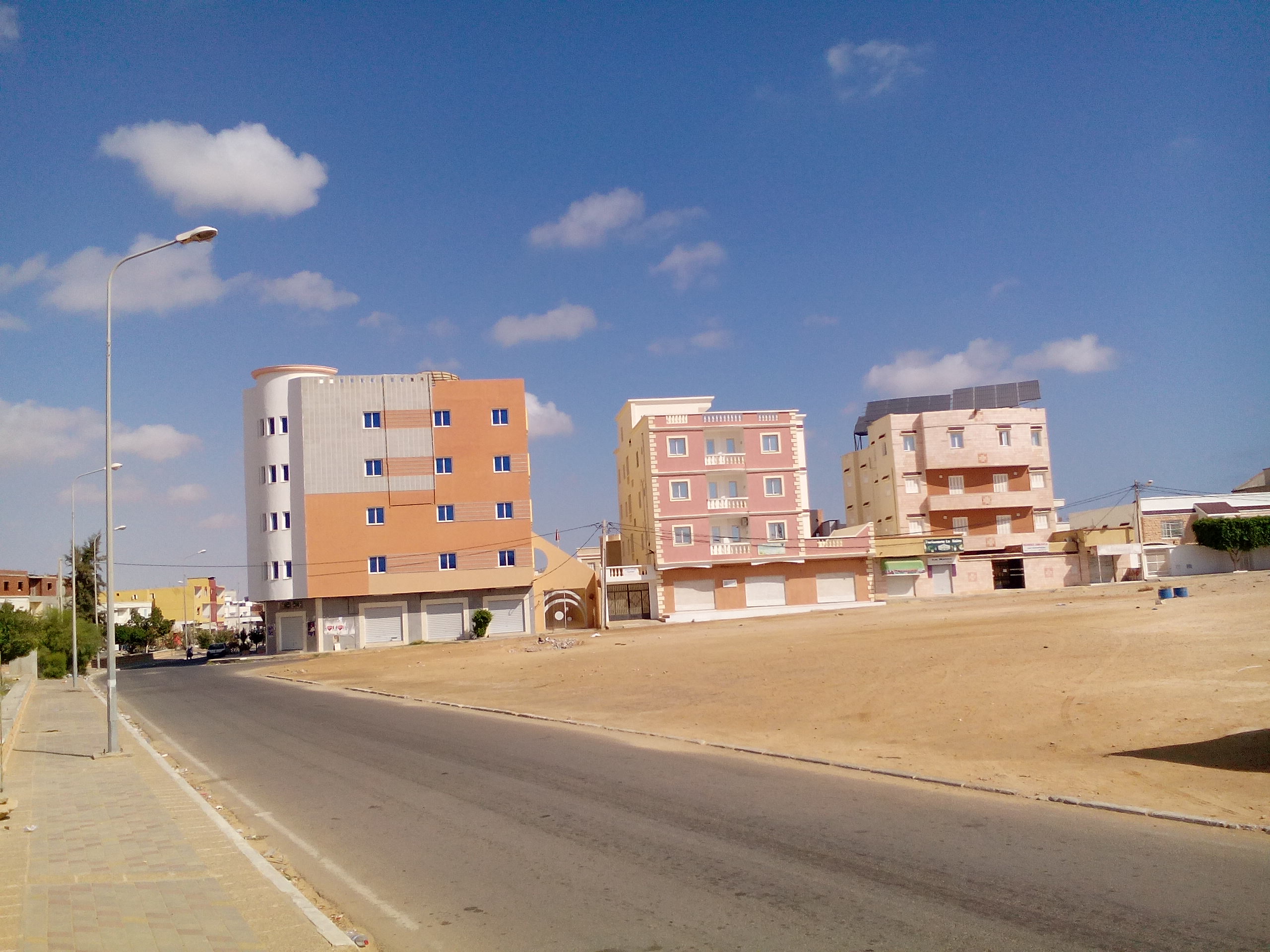 Gabes Sud Sidi Boulbaba Terrain Terrain nu En plein centre campus universitaire de gabes