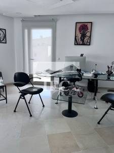 La Marsa&nbsp;Berge Du Lac&nbsp;Bureaux & Commerces&nbsp;Bureau&nbsp;Bureaux spacieux et