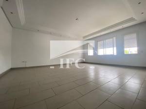 La Soukra Charguia 2 Bureaux & Commerces Bureau Villa  usage de