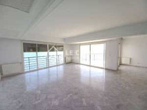 La Marsa Berge Du Lac Location Appart. 1 pice S3 de 190m2 avec vue sur le lac