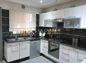 La Marsa Berge Du Lac Location Appart. 1 pice S2 de 120m2 meubl au lac 2
