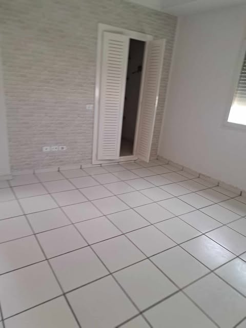 Ariana Ville Cite Ennouzha Location Appart. 3 pices Appartement a l'ariana