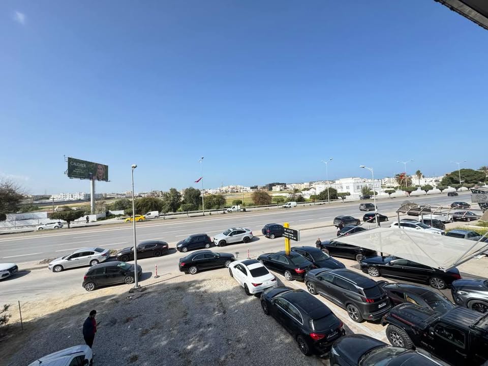 Ain Zaghouan Ain Zaghouan Location Autre Local commercial a la marsa