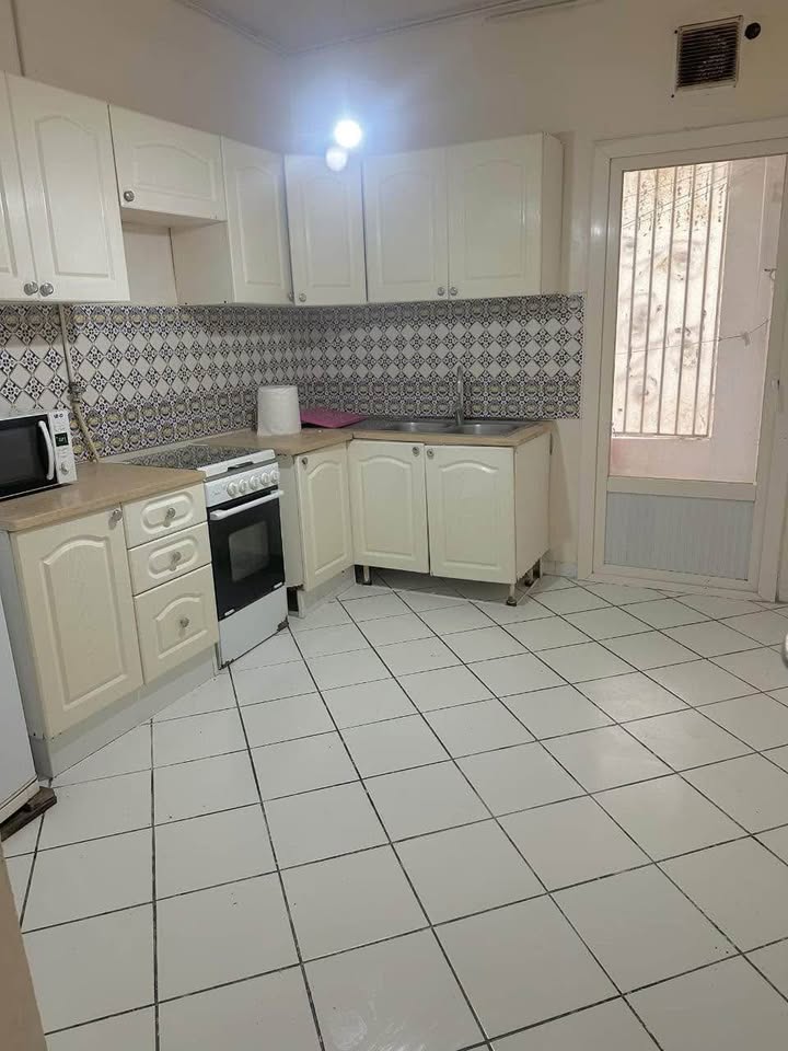 Ain Zaghouan Ain Zaghouan Vente Appart. 3 pices Appart a laouina