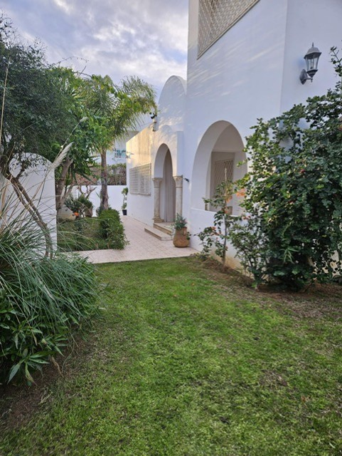Beni Khiar El Maamoura Location Maisons Villa  coupoles avec jardin proche mer