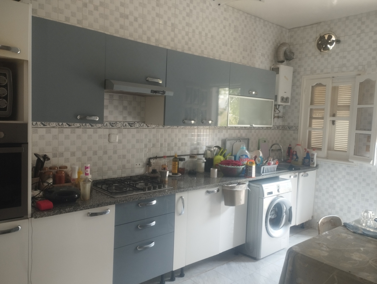 La Soukra Borj Louzir Vente Maisons Villa haut standing sur deux niveaux indpendants