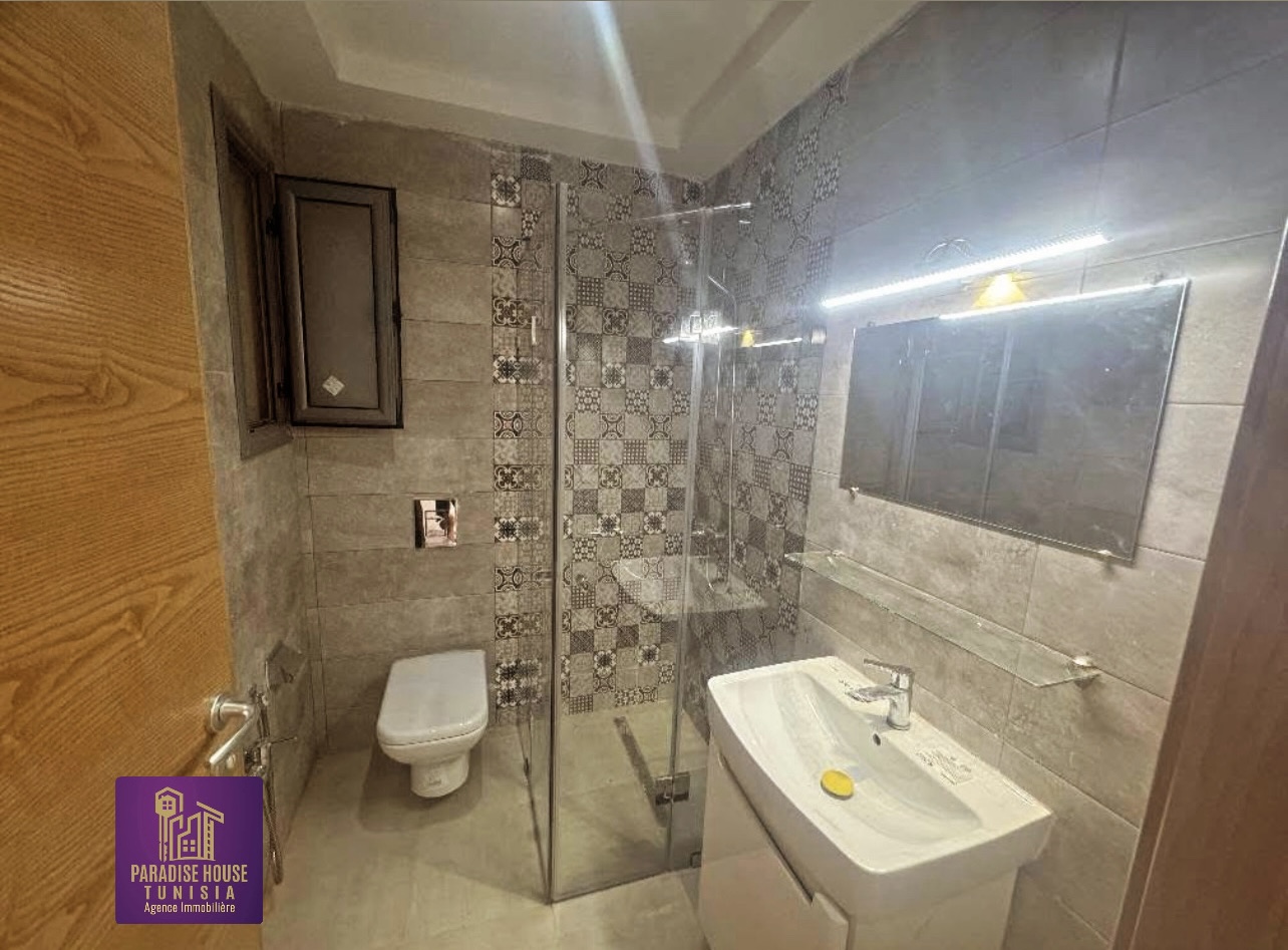 La Soukra La Soukra Location Appart. 2 pices S 1 haut standing lumineux