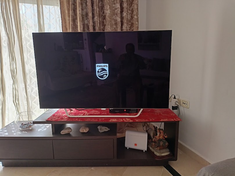 Raoued Ariana Essoughra Tlviseur Tl. LED Tv android philips