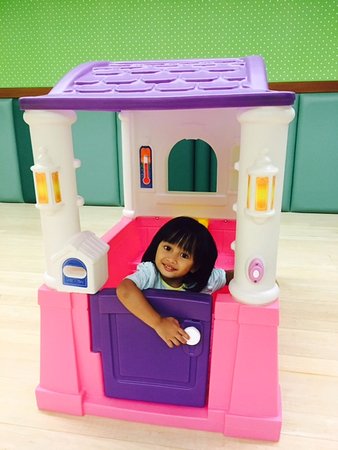Sidi El Bechir Monfleury Jouet Autre Step2 neat and tidy pink cottage playhouse