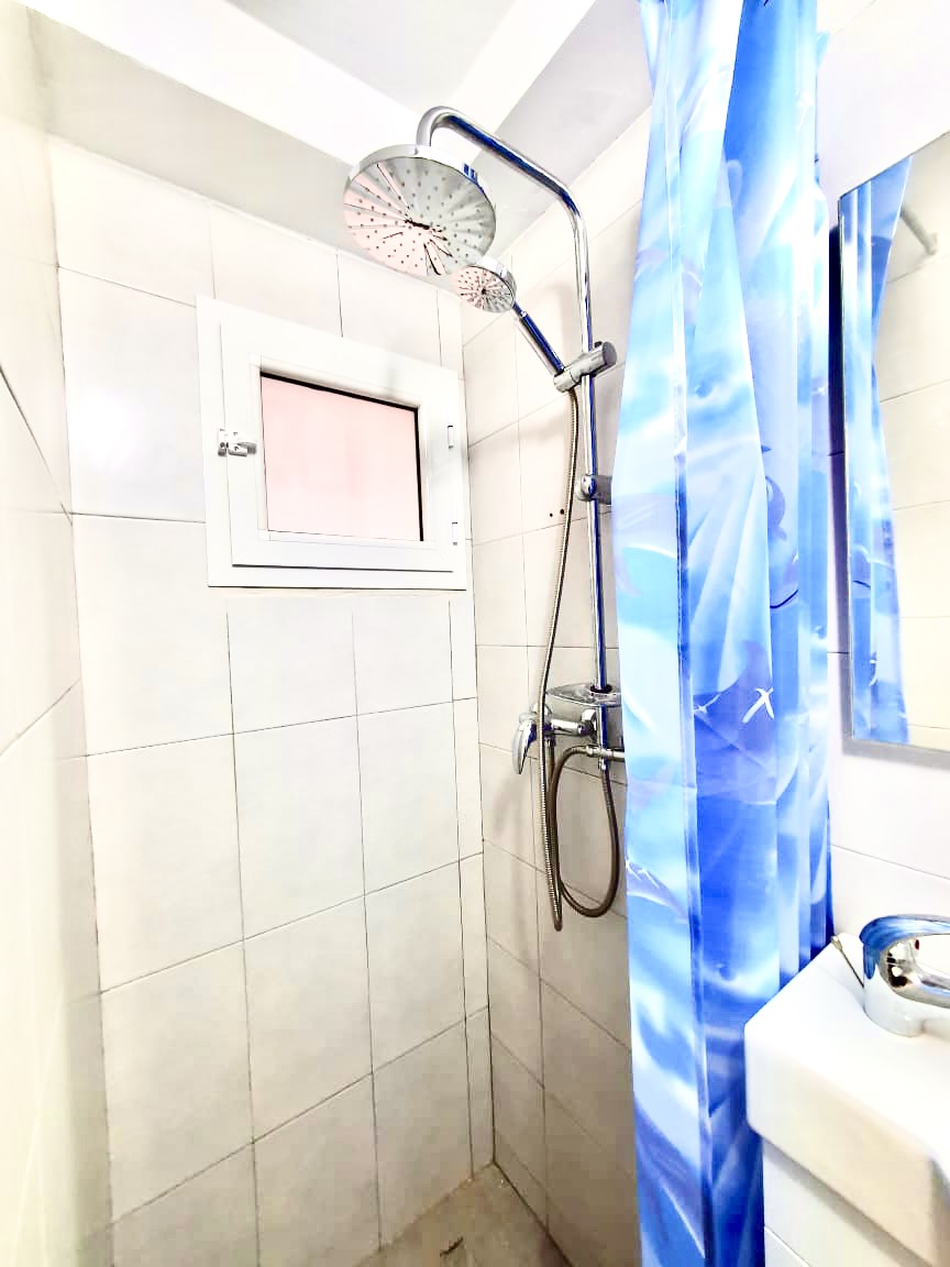 Ariana Ville Residence Ennour ( Naser 1) Location Appart. 1 pice Joli studio ennasr 1