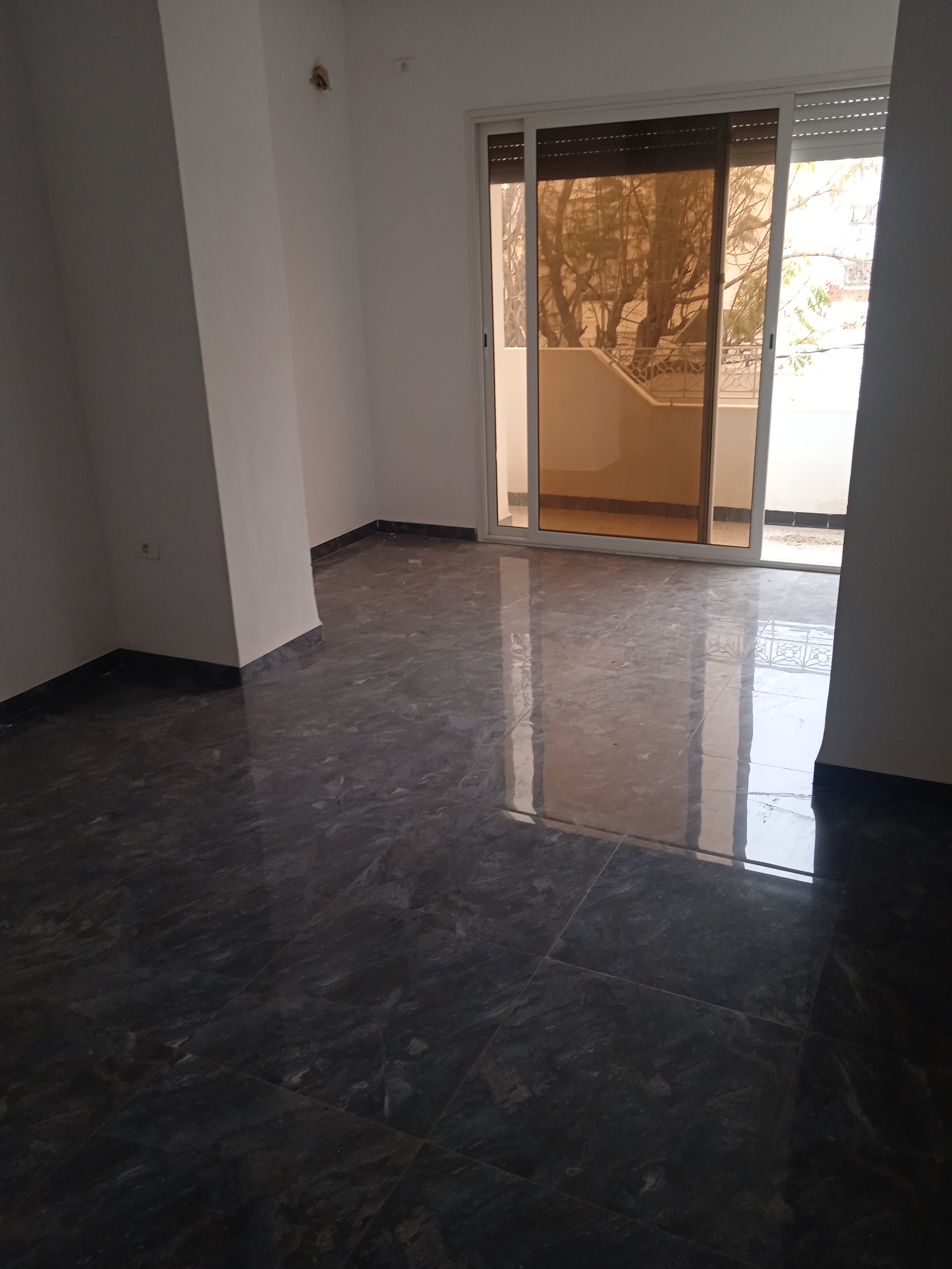 Bizerte Nord Bizerte Vente Appart. 4 pices Magnifique appartement bizerte