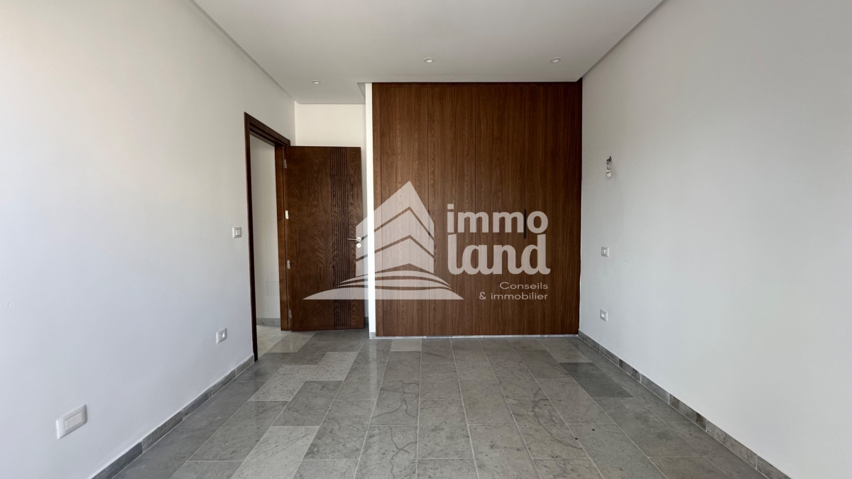 La Marsa Cite Du Stade Location Appart. 3 pices Appartement s2 jamais habit  la marsa