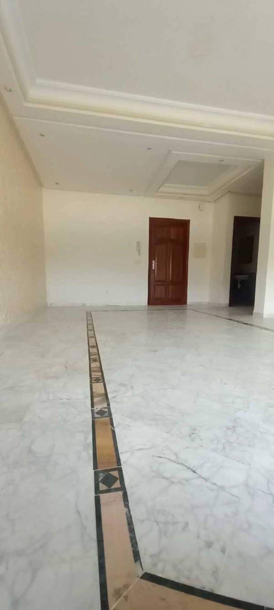 Ariana Ville Riadh Landlous Location Appart. 5 pices+ Riadh el andalous spacieux appartement s3
