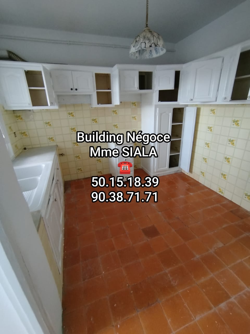 El Menzah El Manar 1 Location Appart. 4 pices Manar 1 spacieux appartement s2