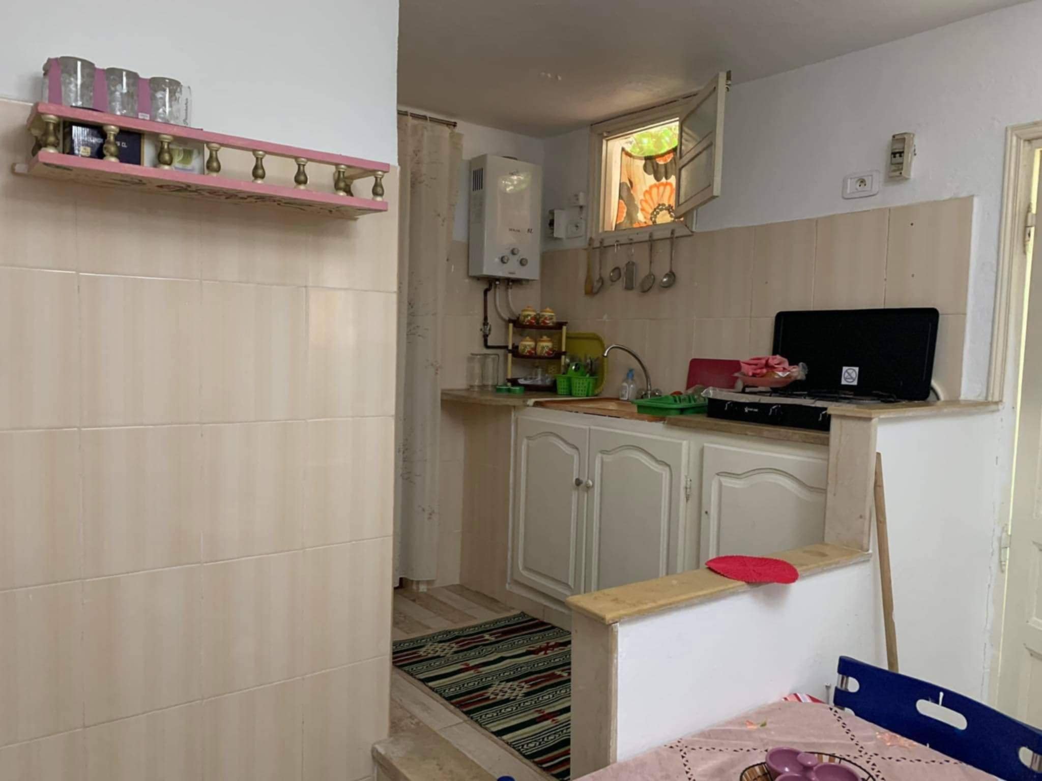 Ariana Ville El Menzah 8 Location Appart. 2 pices Trs beau appartement