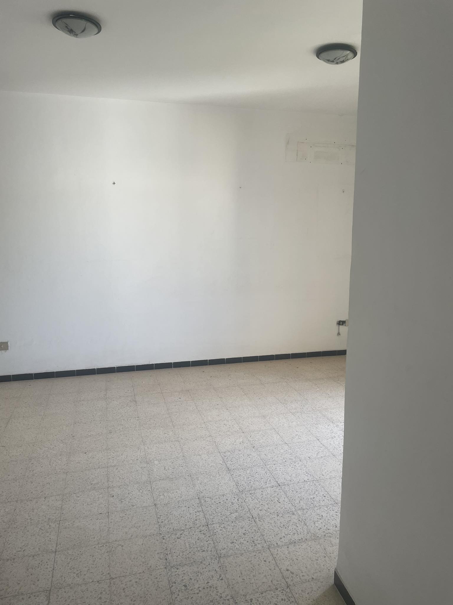 Ettahrir Cite Du Jardin Vente Appart. 4 pices Appartement  cit el hadika tunis