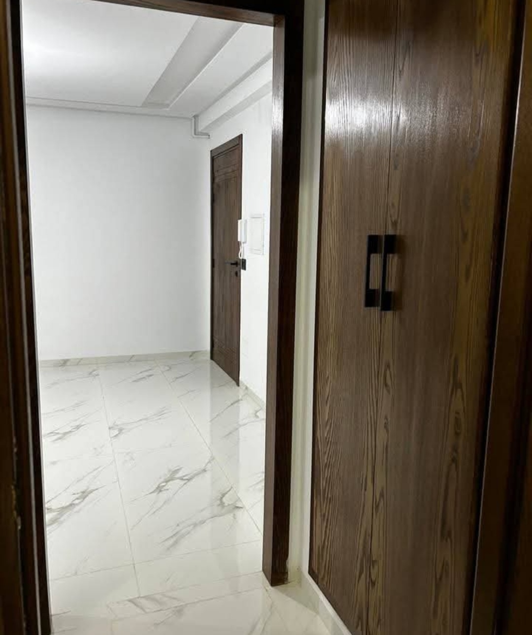 Ain Zaghouan Ain Zaghouan Location Appart. 2 pices S1 haut standing a l'aouina