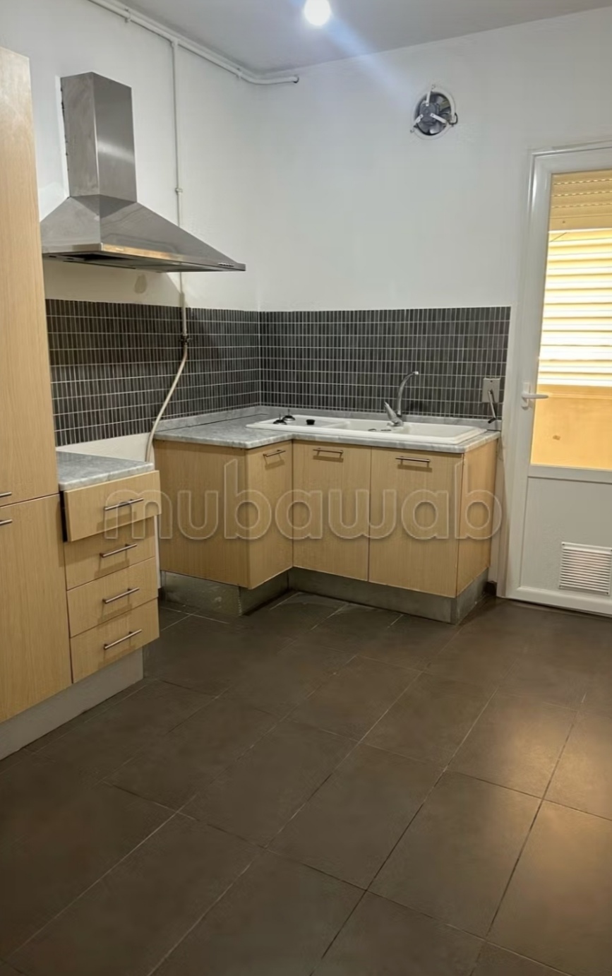 La Marsa El Aouina Location Appart. 3 pices S2 a jardin awina