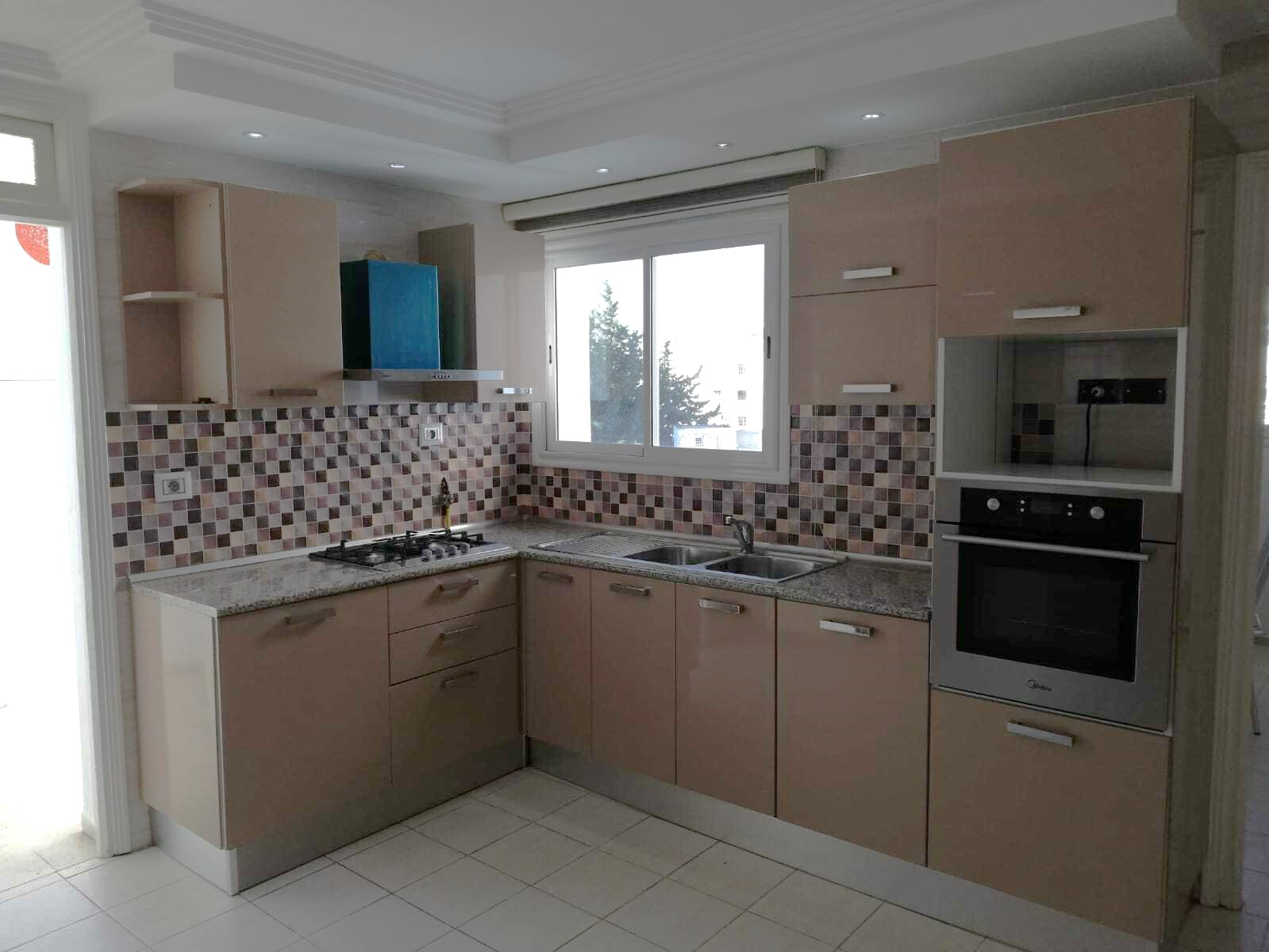 Ariana Ville Cite Ennasr 2 Location Appart. 5 pices+ Appart s4 spacieux  ennasr