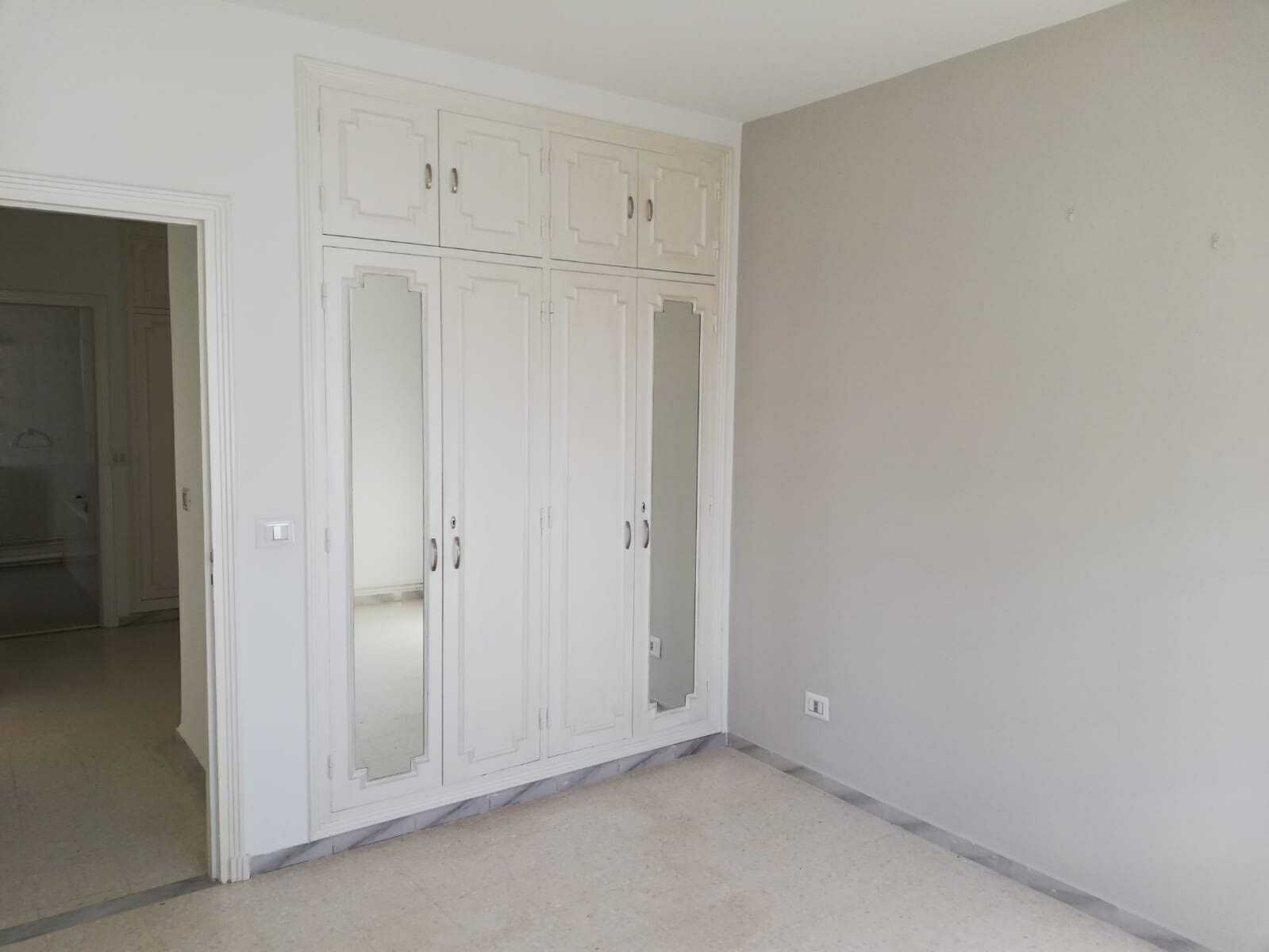 Ariana Ville Cite Ennasr 2 Location Appart. 5 pices+ Appart s4 spacieux  ennasr