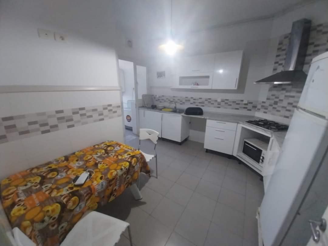 Ariana Ville Cite Ennasr 1 Location Appart. 3 pices Splus2 avev jardin  ennassr 1