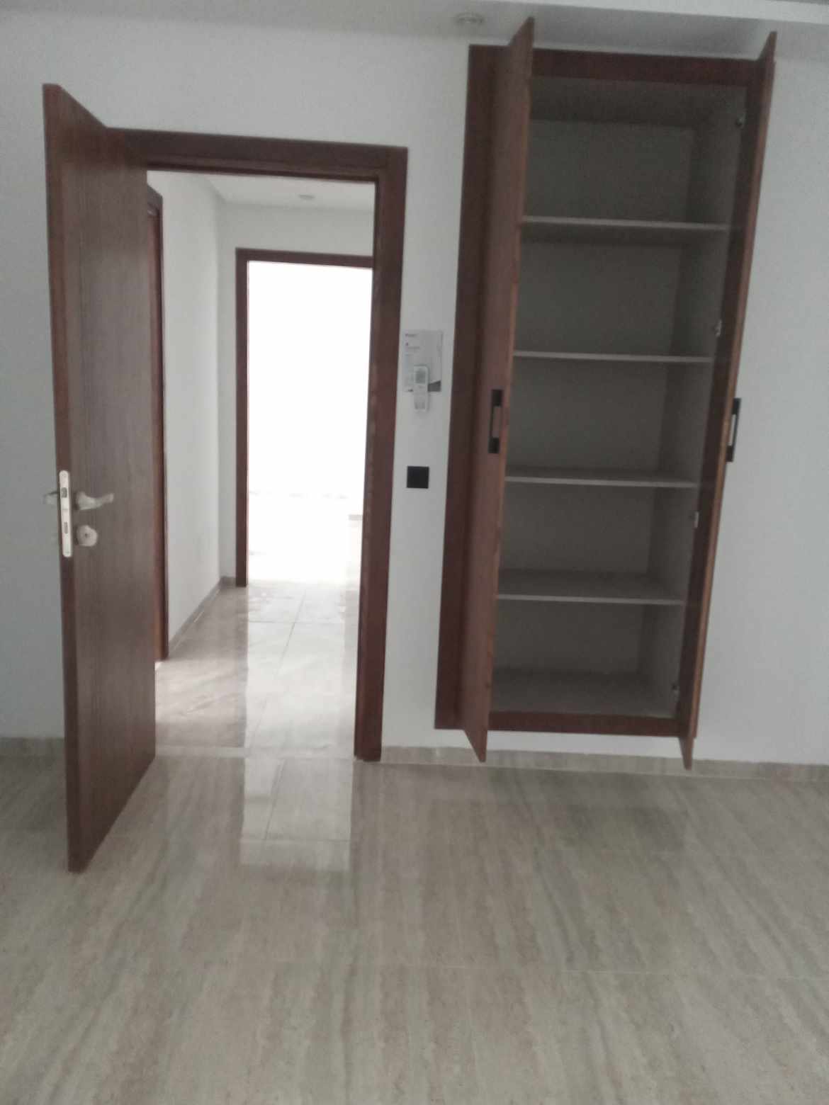 La Marsa El Aouina Location Appart. 3 pices Aouina loc s2