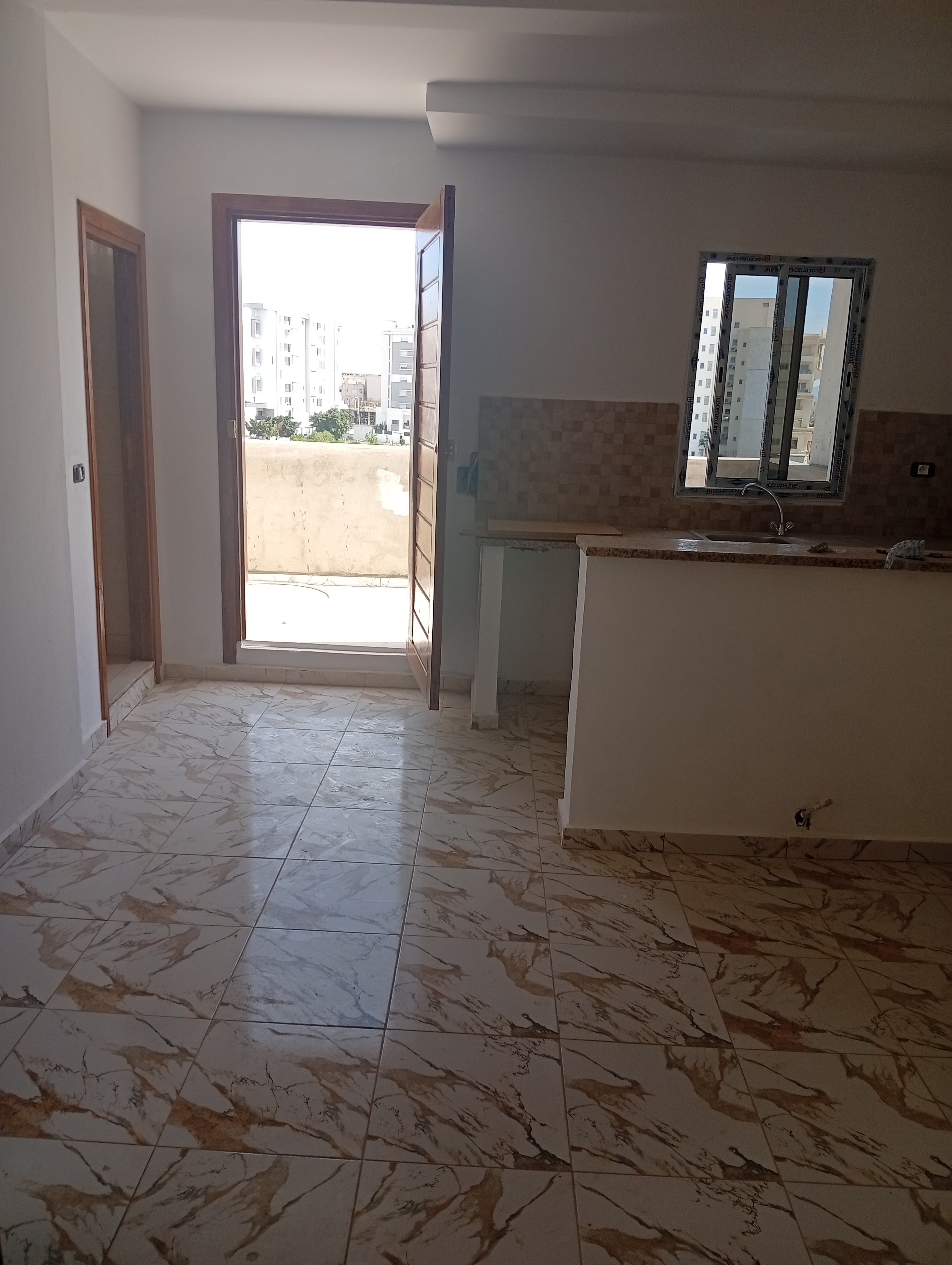 Ain Zaghouan Ain Zaghouan Location Appart. 2 pices Appartement s1 neuf jamais habit