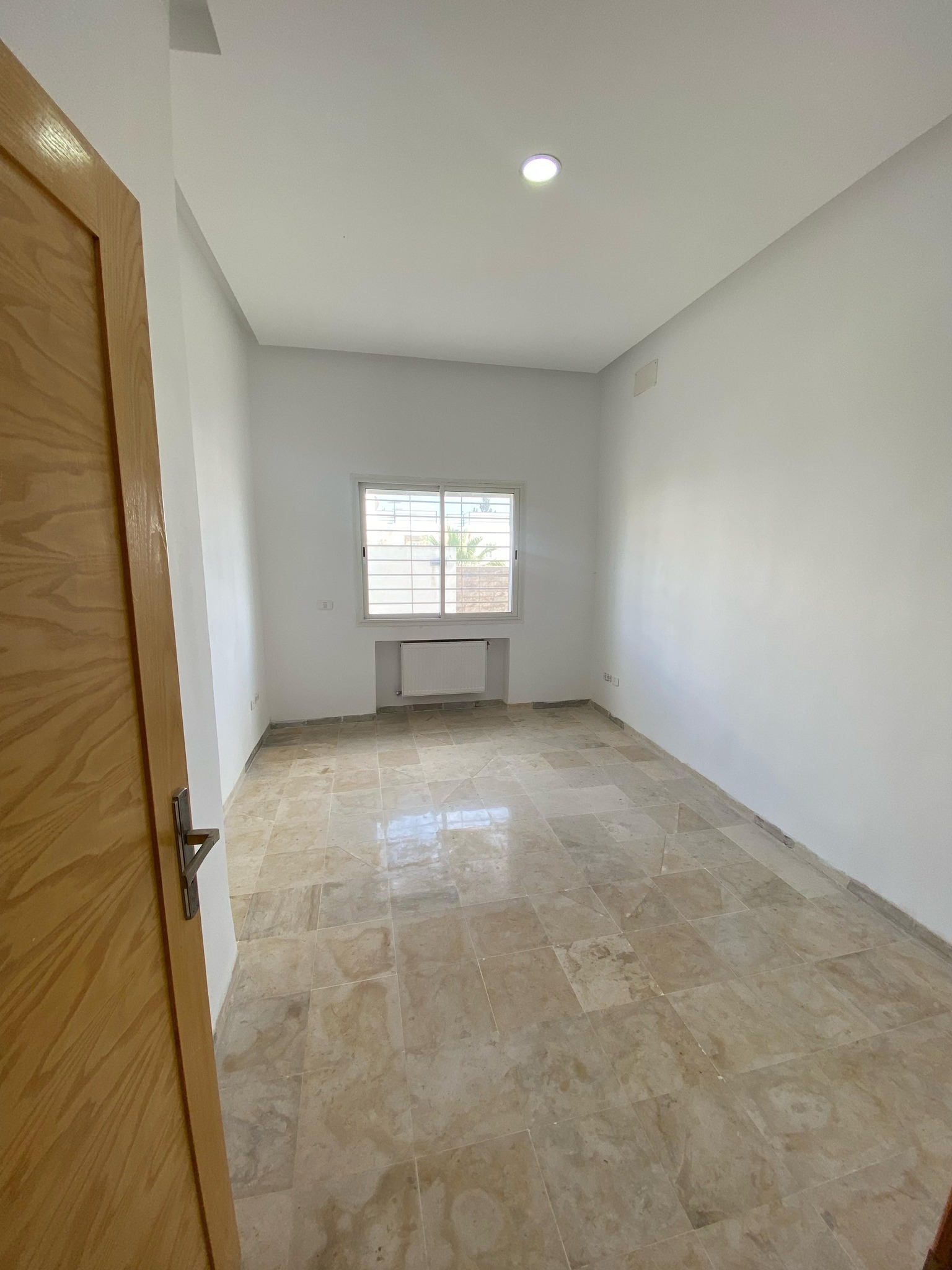 El Mourouj El Mourouj Vente Appart. 1 pice Bureau s1  mourouj 5