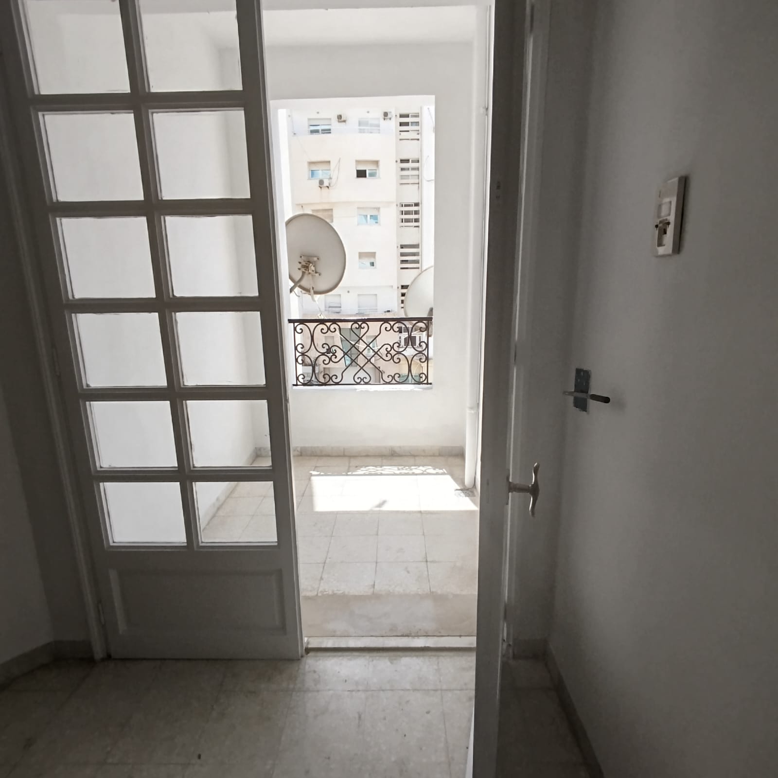 Mnihla Cite Ennasr Location Appart. 3 pices Joli appartement s2  ennasr2
