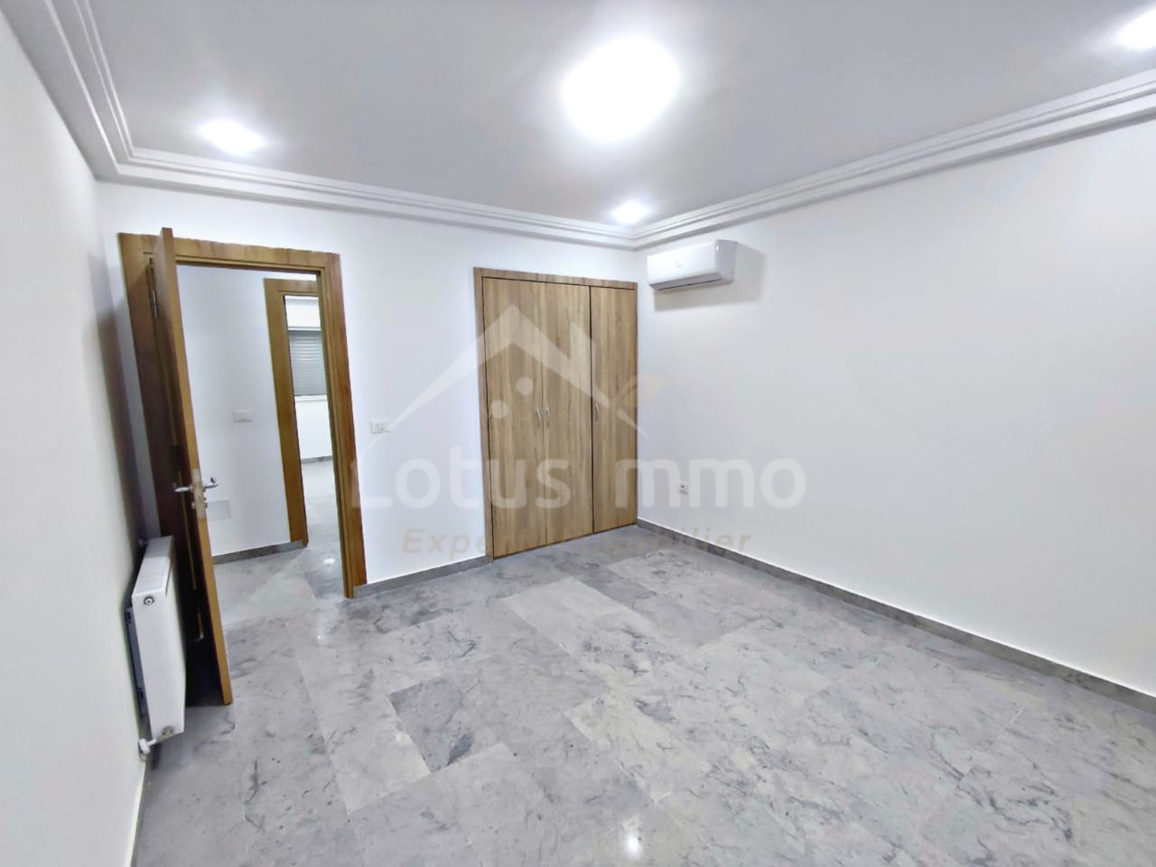 La Soukra Sidi Frej Vente Appart. 3 pices S2  soukra sidi fradj