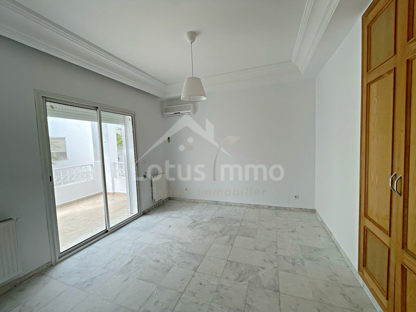 La Marsa Berge Du Lac Location Duplex Triplex s5 au lac 2