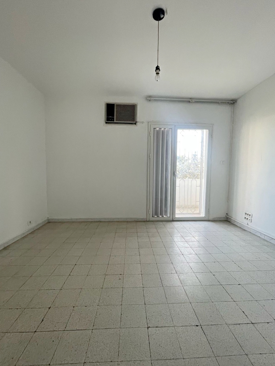 El Menzah El Menzah 4 Vente Appart. 4 pices Appartement s3 menzah 4
