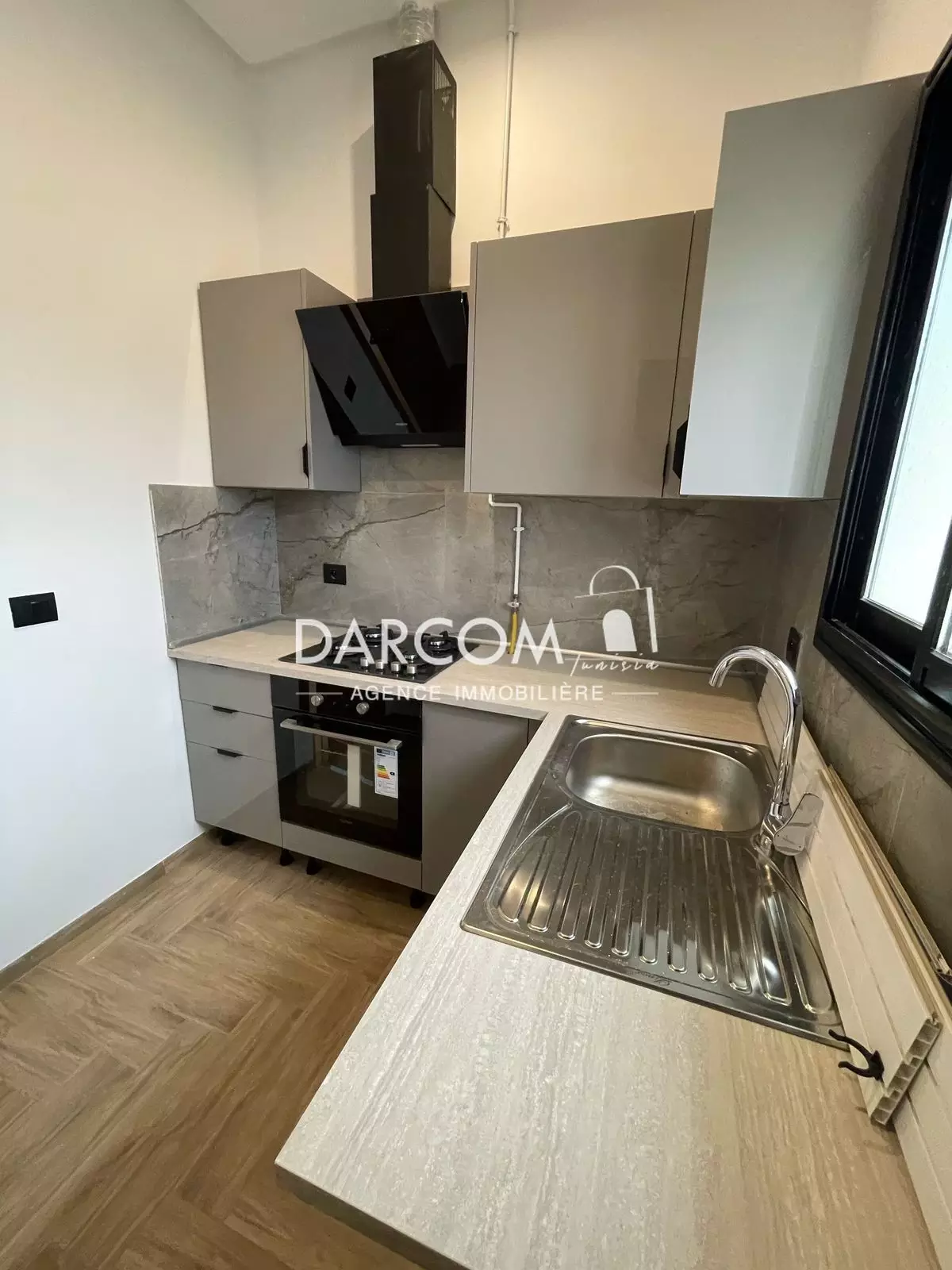 La Soukra Chotrana 1 Location Appart. 2 pices S1 vide et neuf soukra