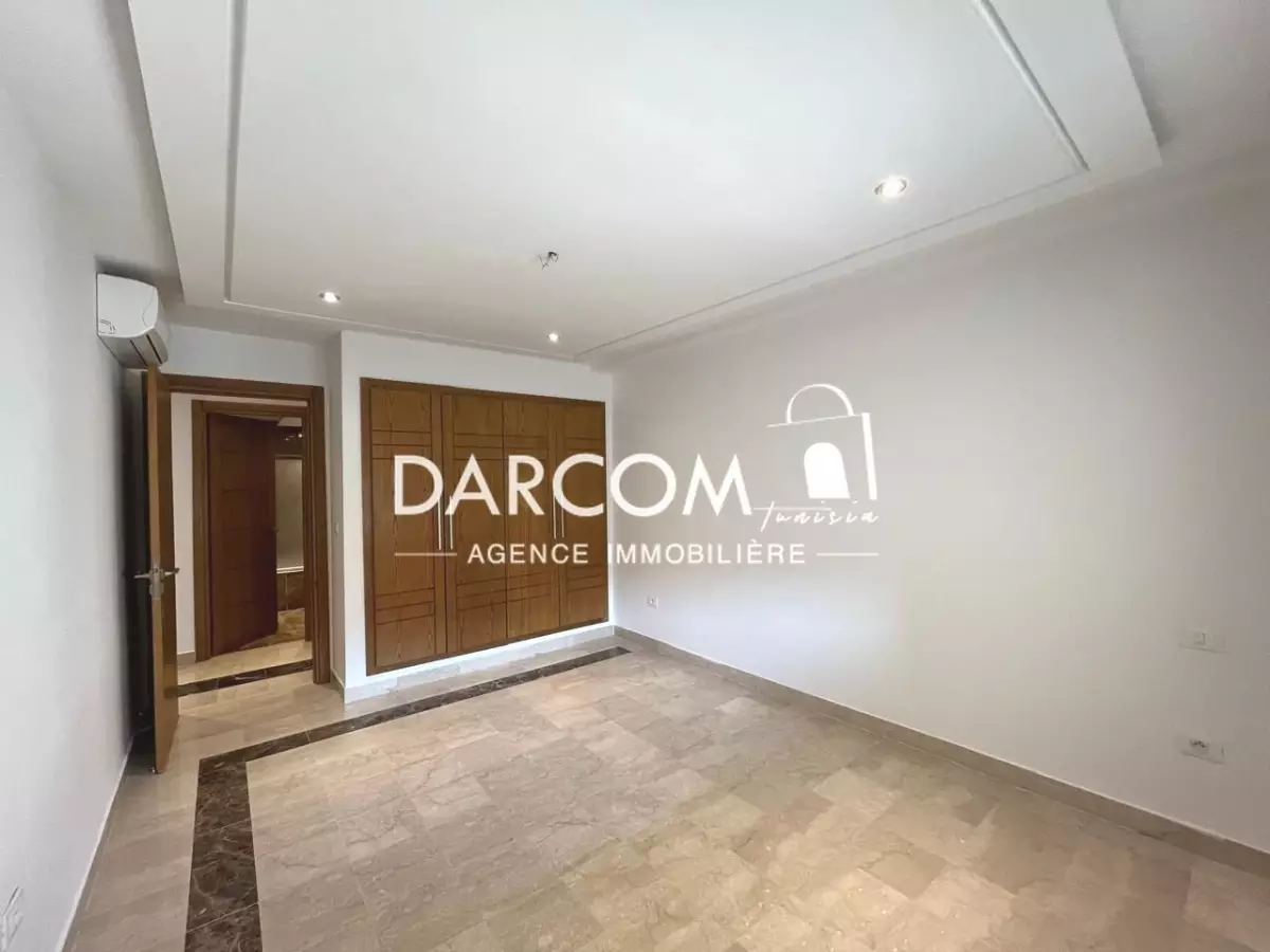 Ain Zaghouan Jardins de Carthage Vente Appart. 4 pices S3 ths et spacieux