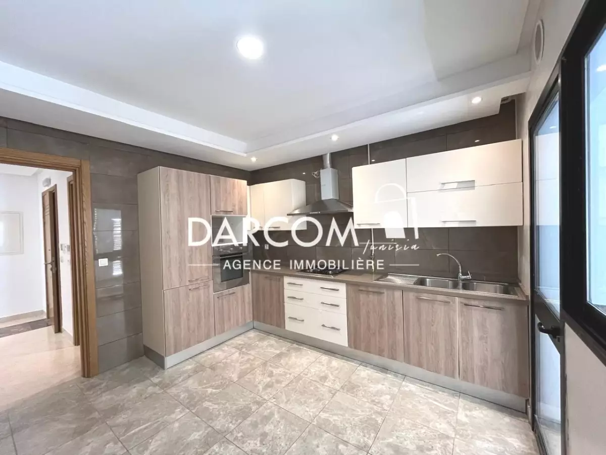 Ain Zaghouan Jardins de Carthage Vente Appart. 4 pices S3 ths et spacieux