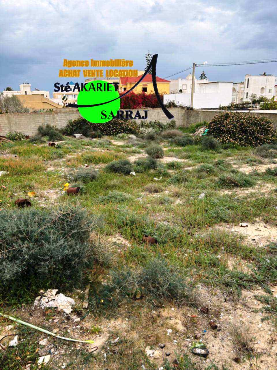 Akouda Chatt Meriem Terrain Terrain nu Terrain cltur 648m  150m de plage chatt mariem
