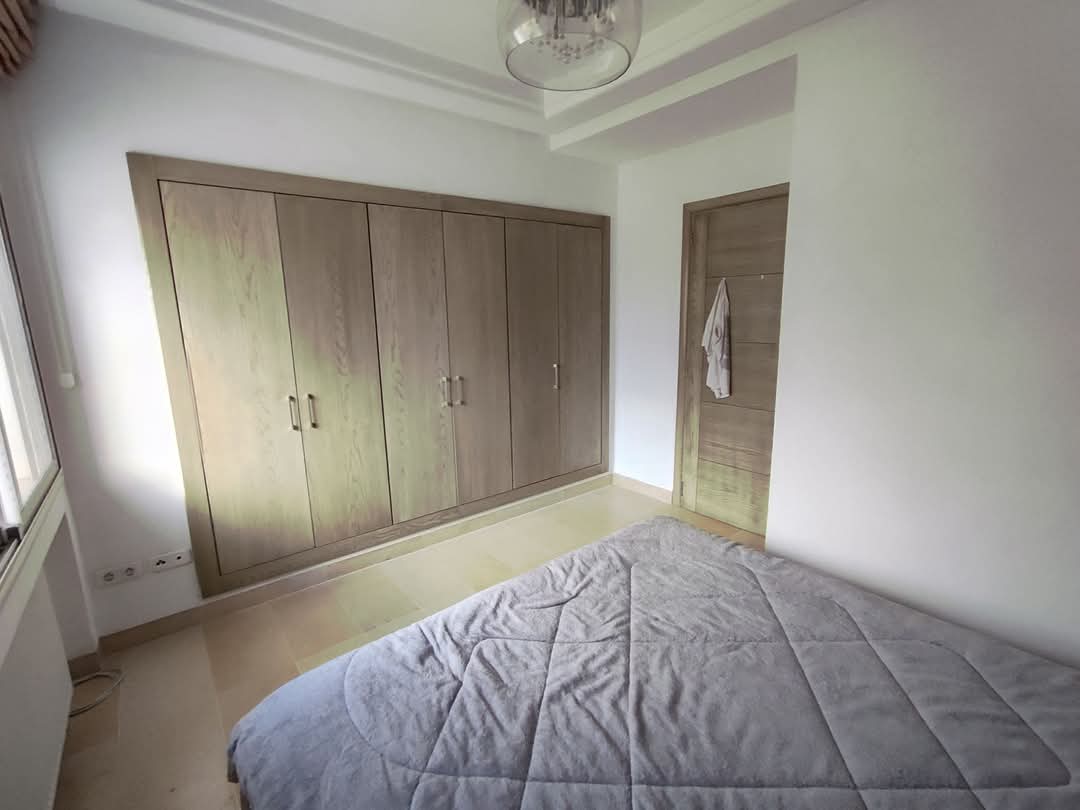Ariana Ville Cite Ennasr 2 Location Appart. 3 pices S 2 avec terrasse cit nasr 2