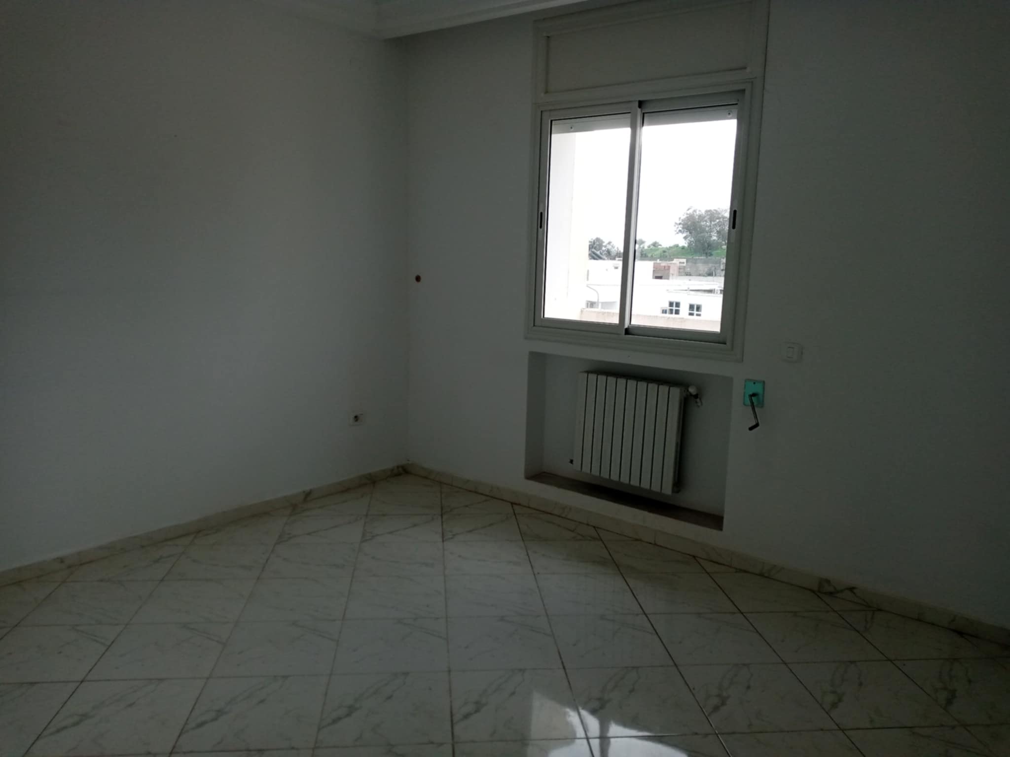 Ariana Ville Riadh Landlous Location Appart. 3 pices tage d'une villa s 3 riadh landalos