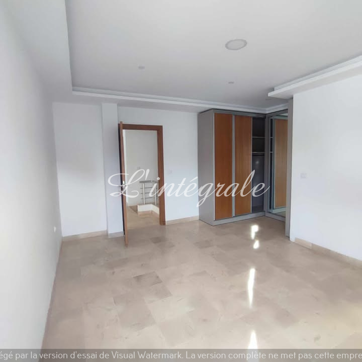 El Menzah El Menzah 1 Location Maisons Villa s4 de haut standing