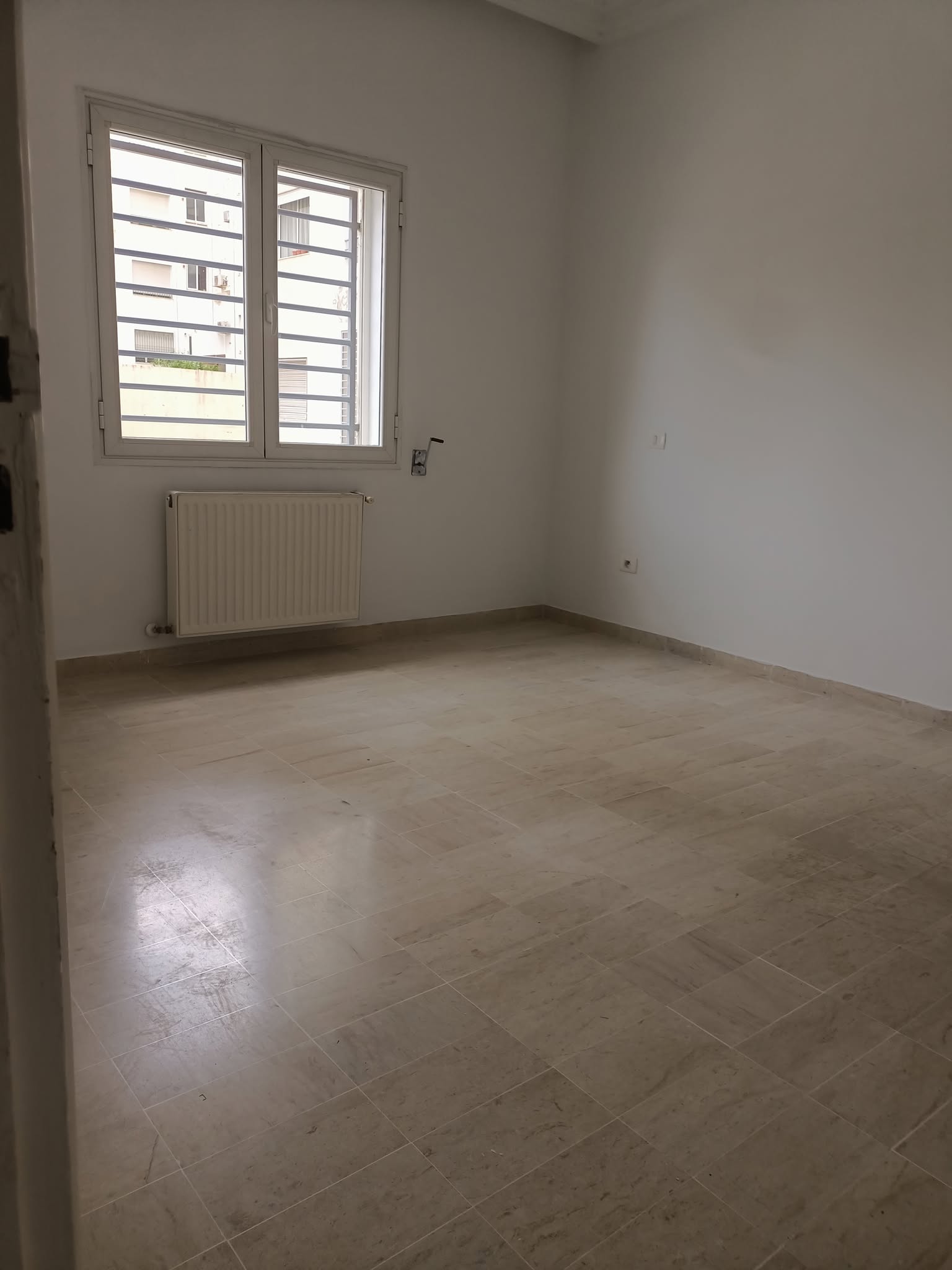 Cite El Khadra Zone urbaine nord Vente Appart. 3 pices Opportunit exceptionnelle au centre urbain nord