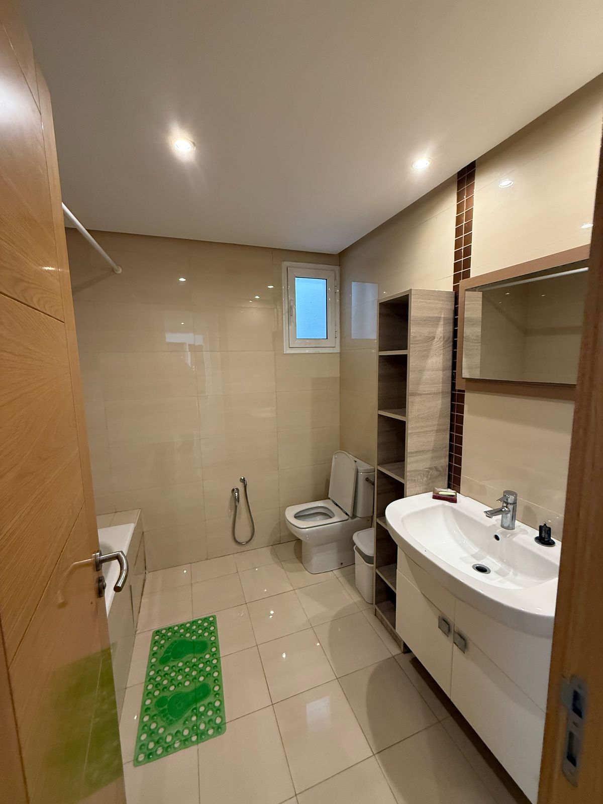 La Marsa Cite Mongi Slim Location Appart. 2 pices Appartement meuble  la marsa